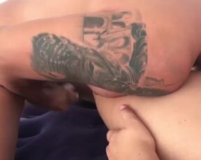 fazendo sexo na barraca de acampamento na praia